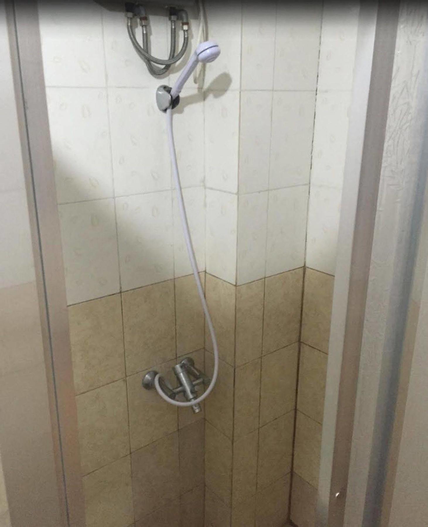 Crown Royale Hotel Balanga Luaran gambar