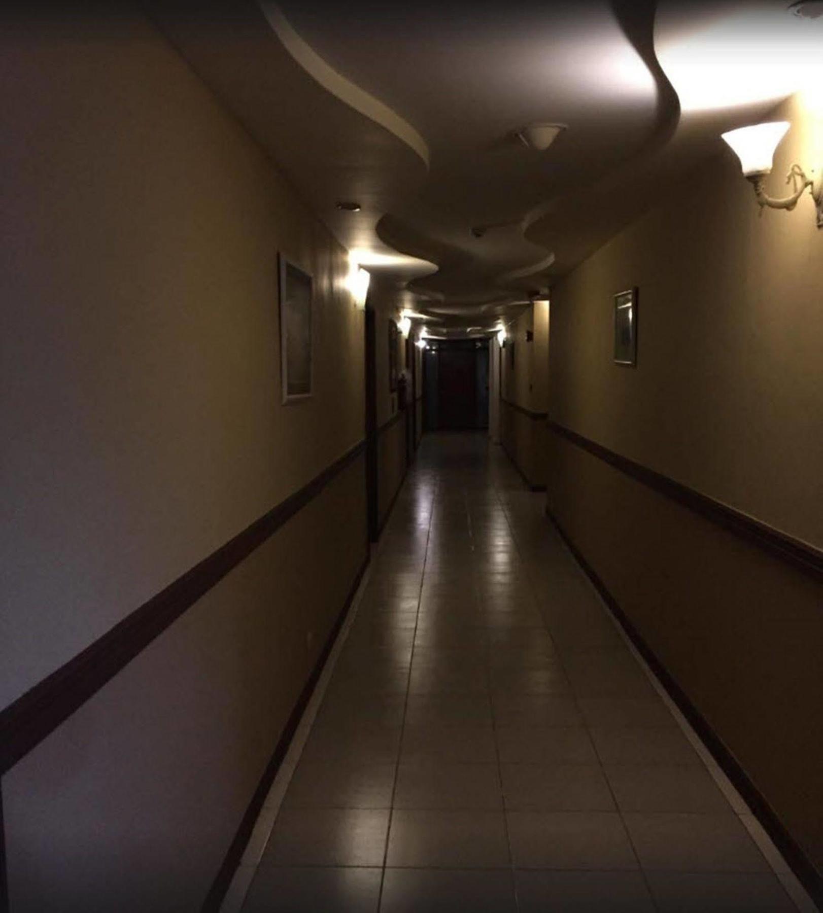 Crown Royale Hotel Balanga Luaran gambar